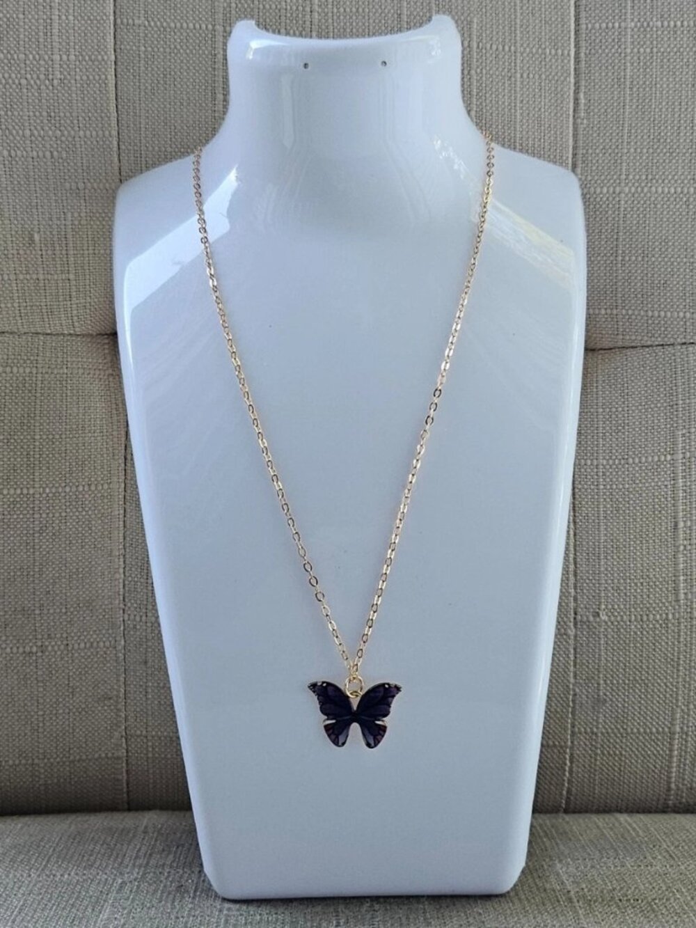 Purple Butterfly Pendant Necklace Fashion Jewelry Gold Tone Chain Necklace - Picture 7 of 11